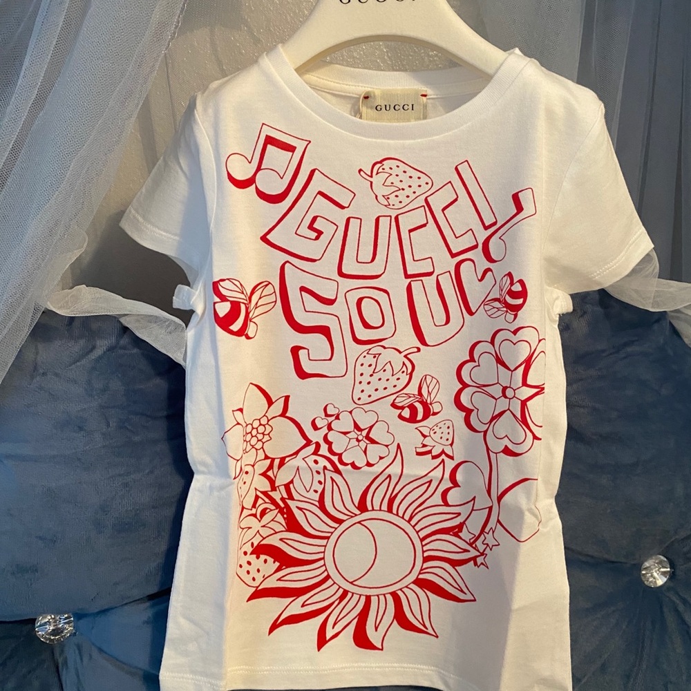 Gucci kid top t